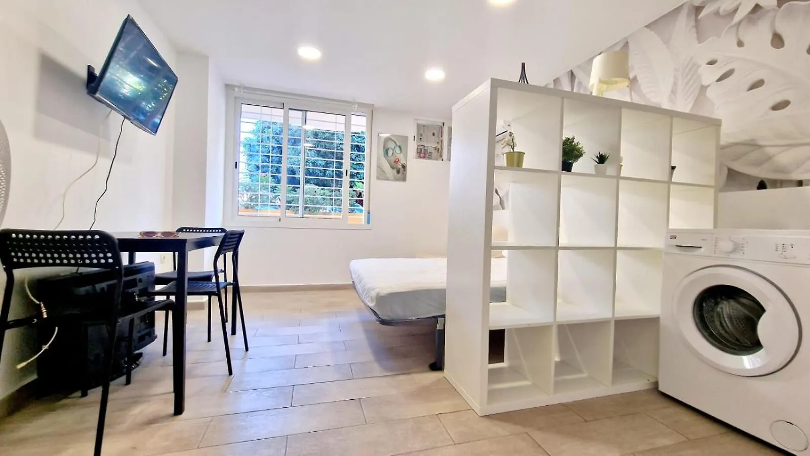 Apartment Apart And Studios Benalmadena Beach